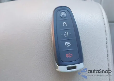 2017 Ford Flex Limited z USA, uszkodzony, nr VIN 2FMHK6D80HBA13840